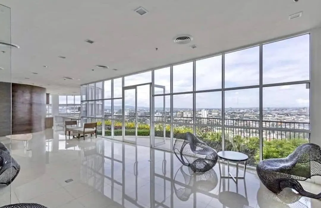 Calyx Residences 18I-1