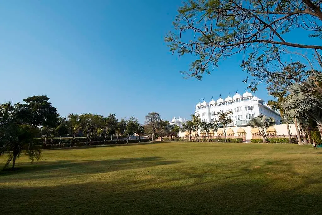 Radisson Blu Udaipur Palace Resort And Spa-1