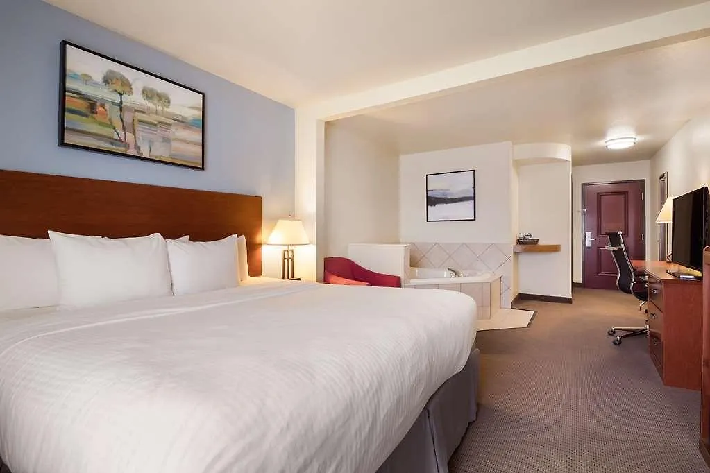 Best Western Coffeyville Central Business District Inn And Suites-1