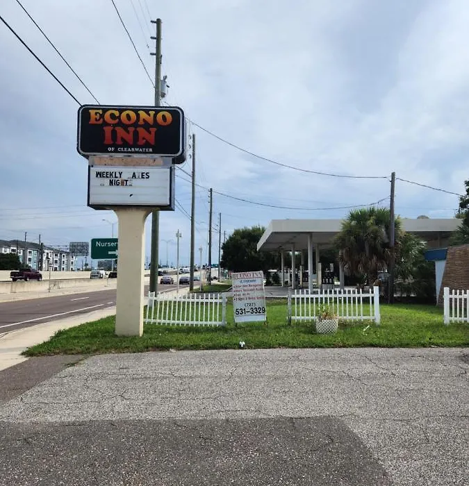 Econo Inn-1