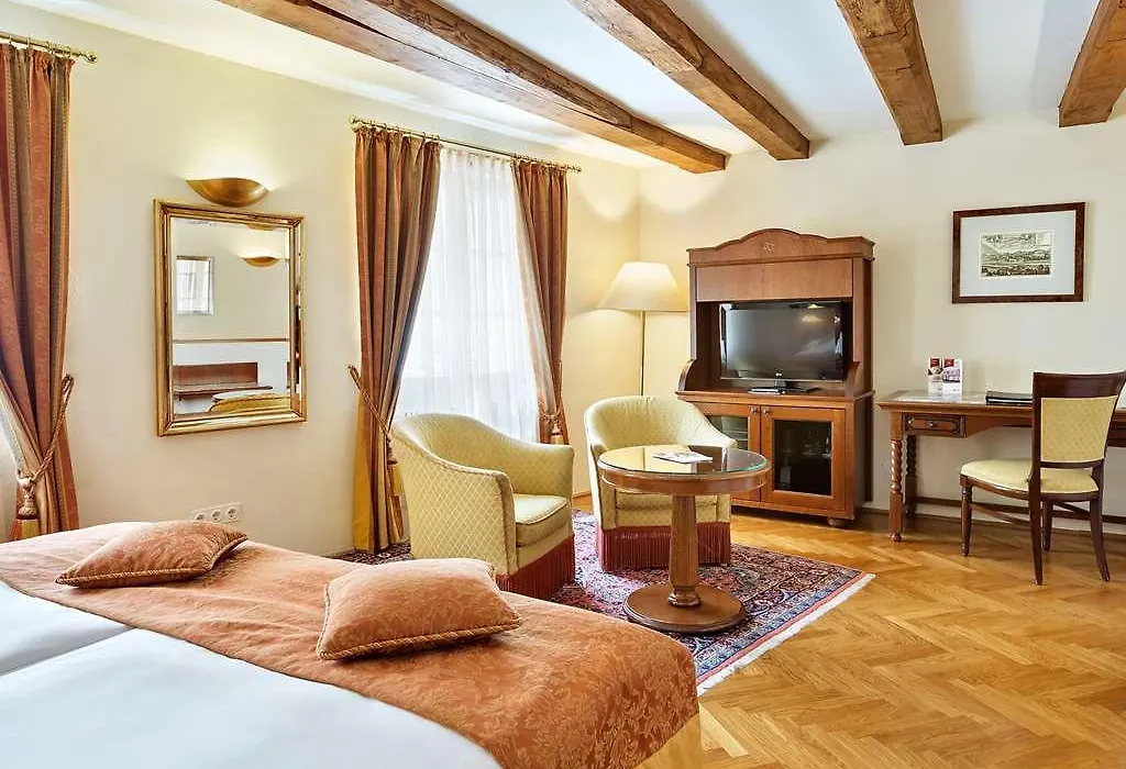 Radisson Blu Hotel Altstadt. Salzburg-1