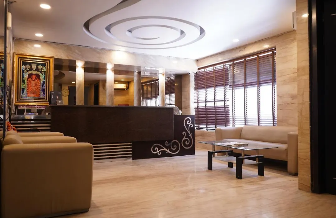 Hotel O Delhi, Near Karol Bagh Main Market And Metro Station-1
