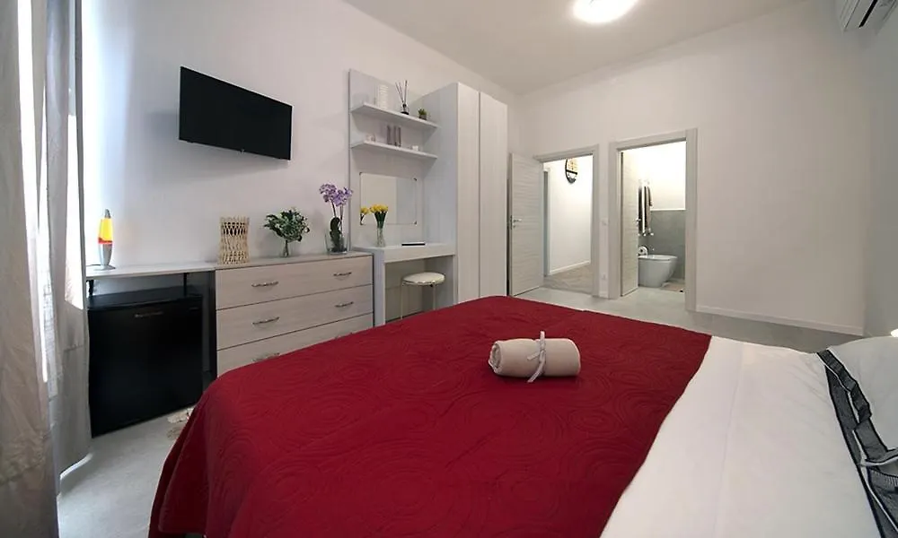 Triumvirato Rooms-1