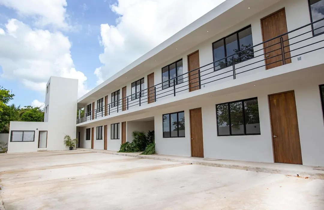 Deluxe Apartments Azure-1