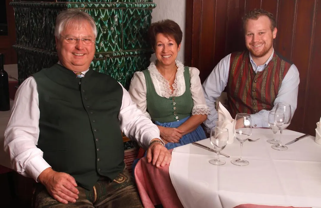Gasthof zum Hirschen-1