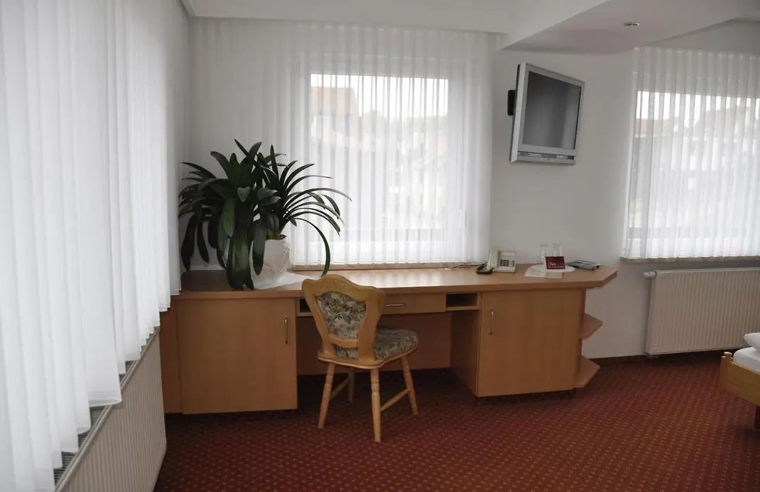 Hotel Berggarten-1