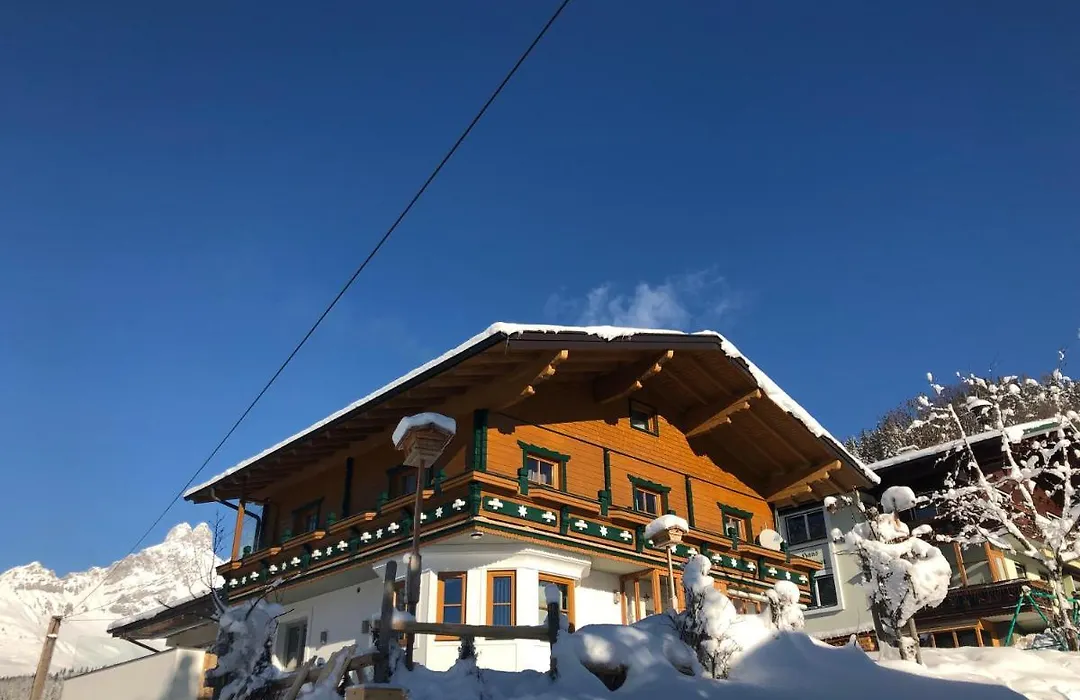 Haus Waldrast-1