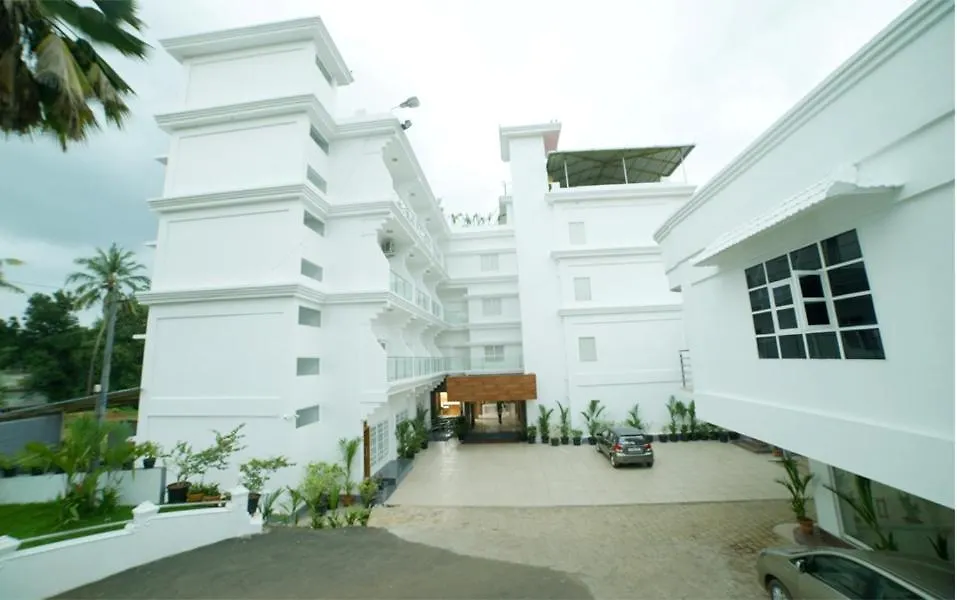 Hotel Surya-1