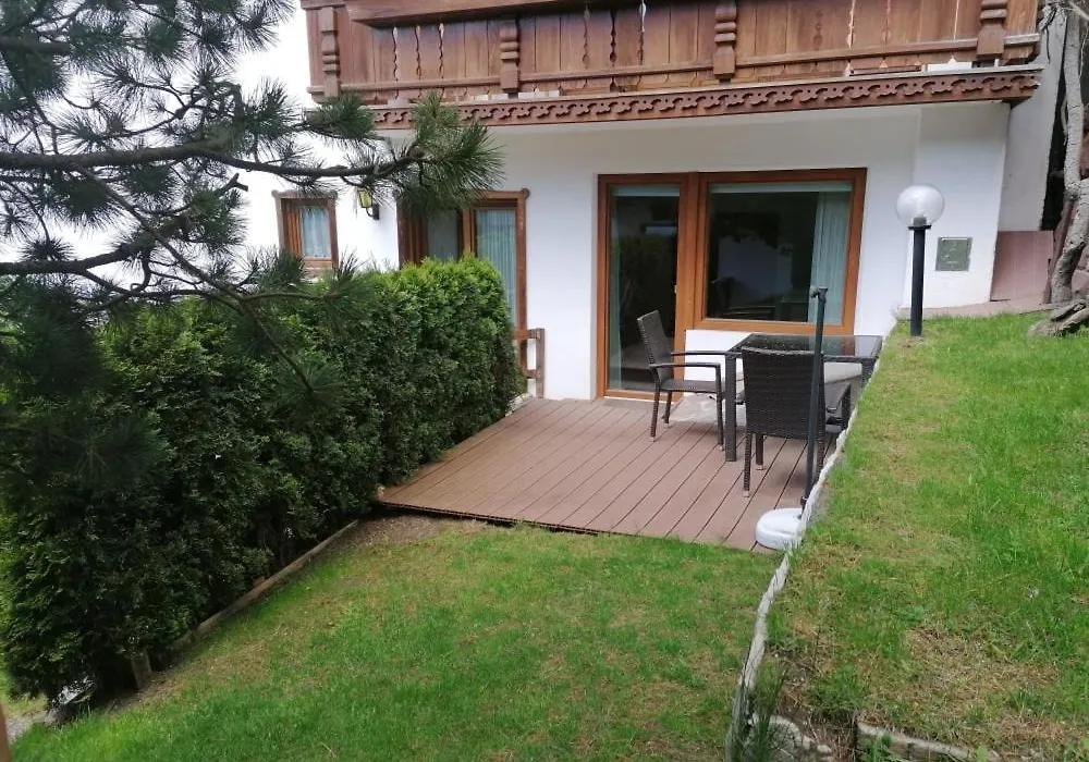 Garni Alba Bed & Breakfast-1