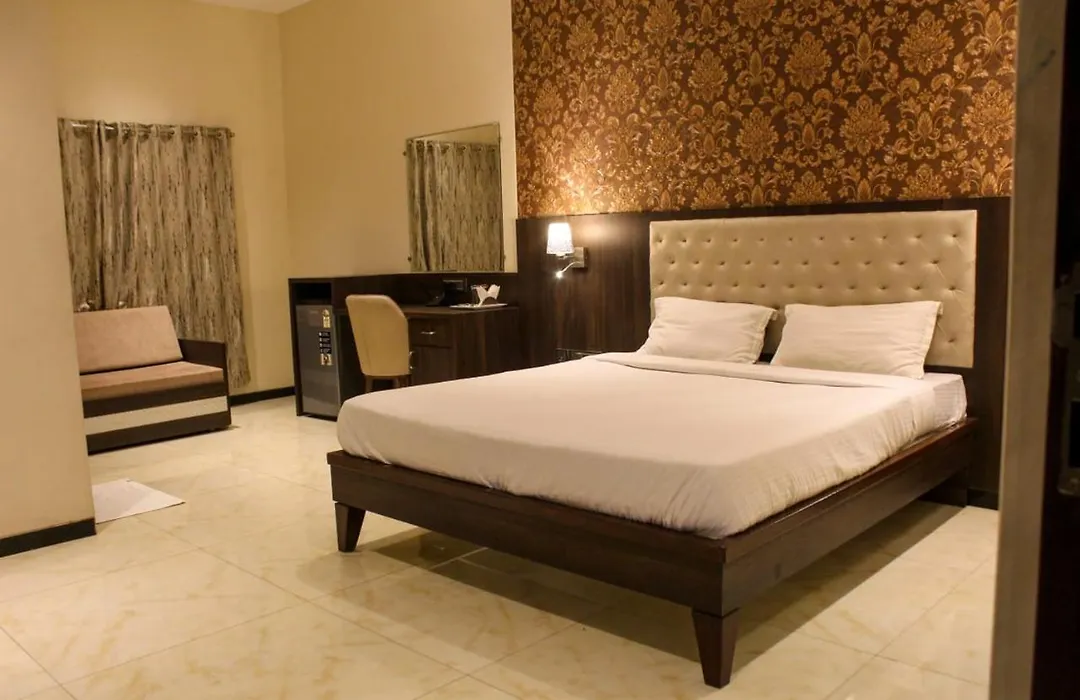 Hotel Shubham Inn-1