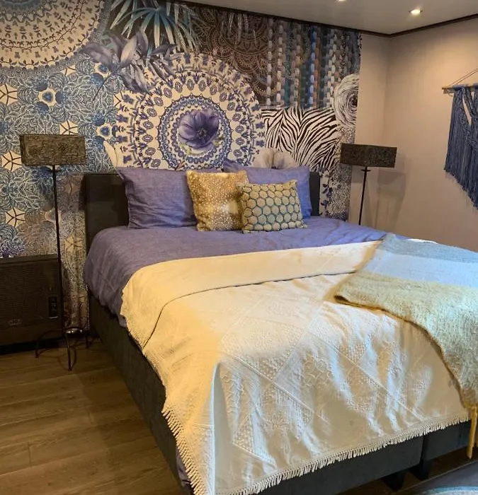 Het Atelier, sfeervolle B&B compleet appartement in hartje Staphorst-1