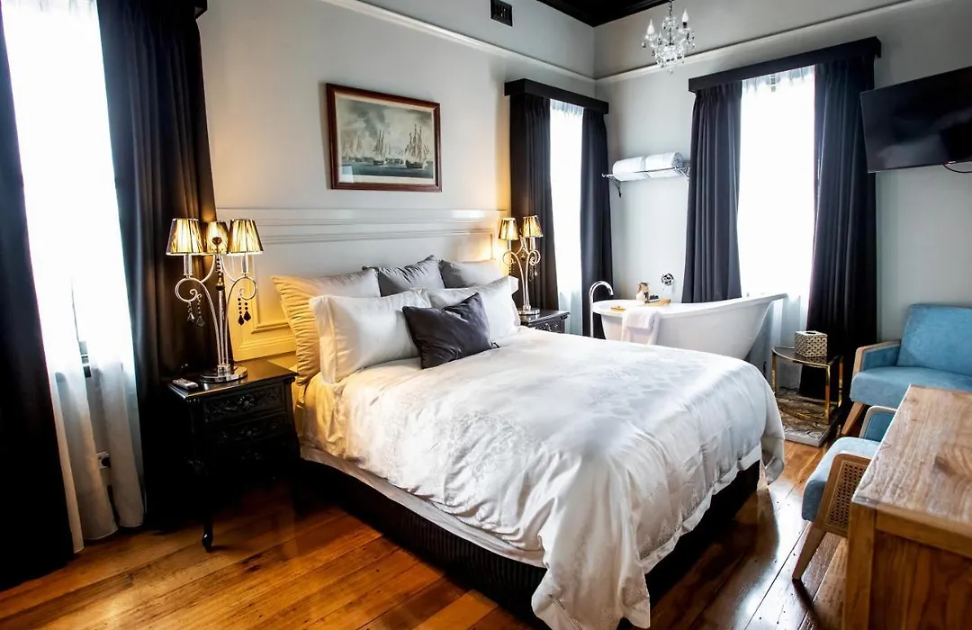 Hotel Australasia-1