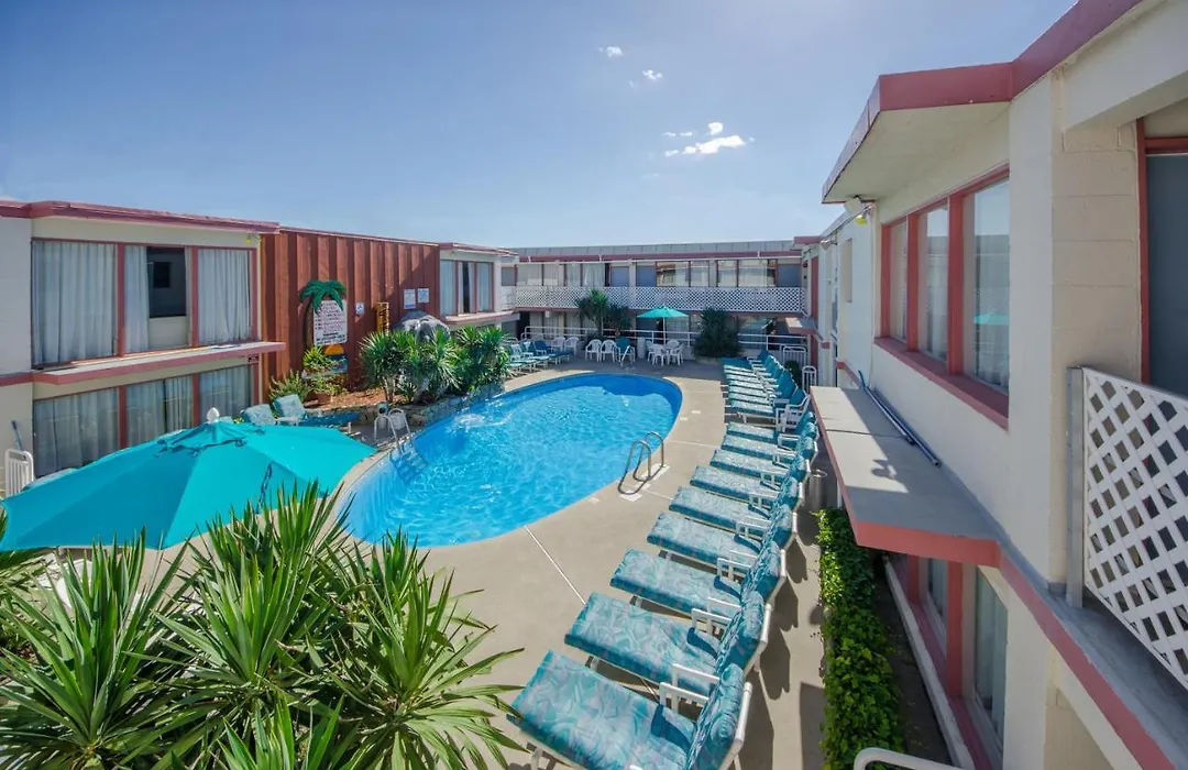 Tahiti Inn-1