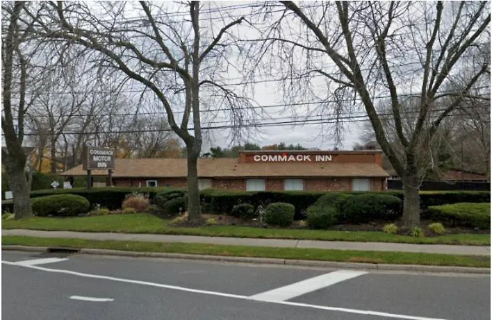 Commack Inn-1