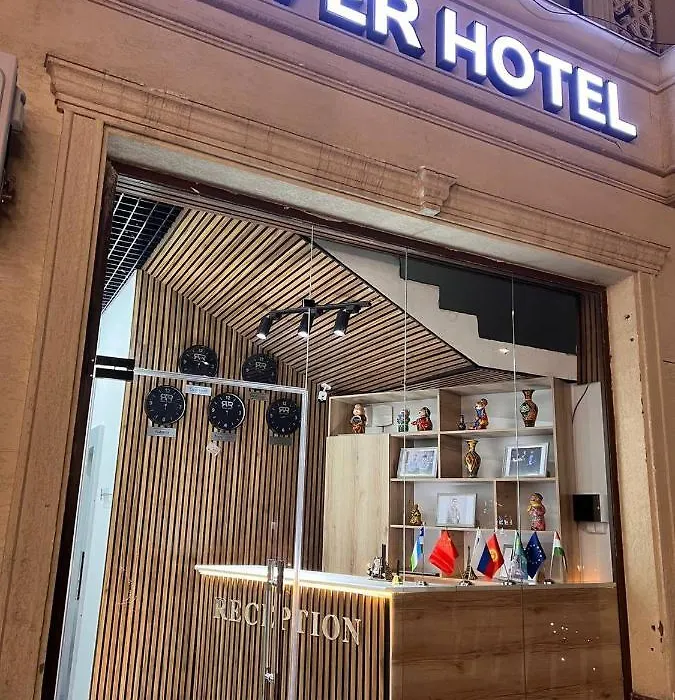 Rever Hotel-1