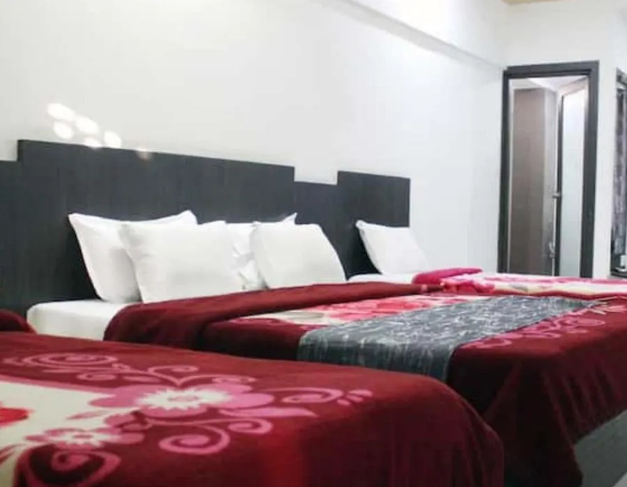 Hotel Skyway-1