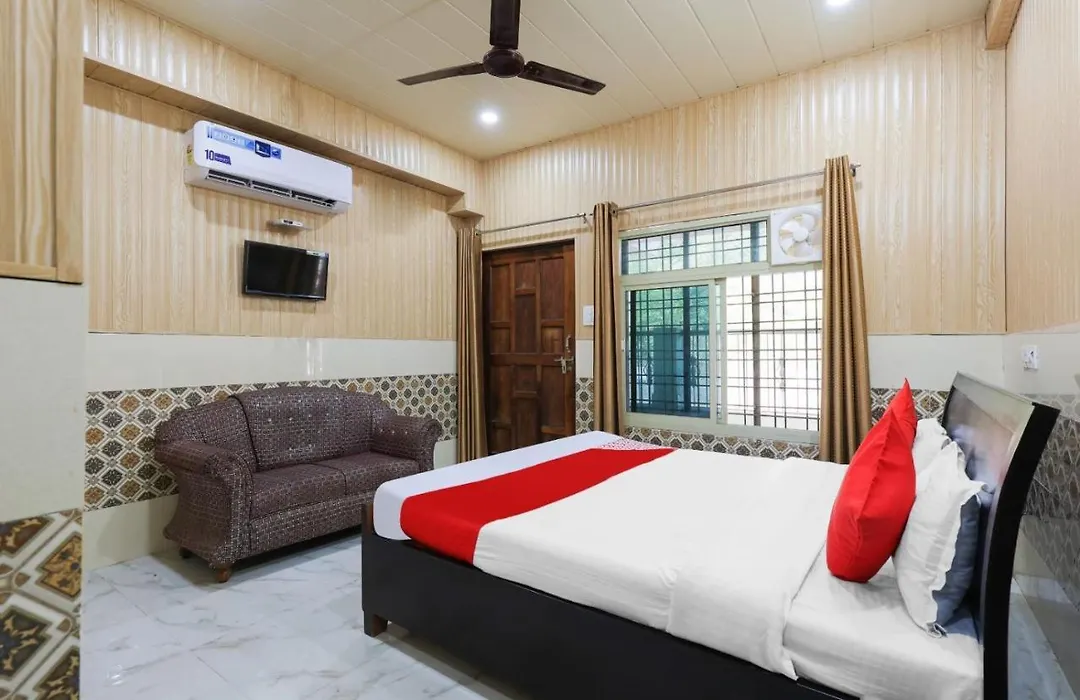 Hotel Chitrarth & Party Lawn-1