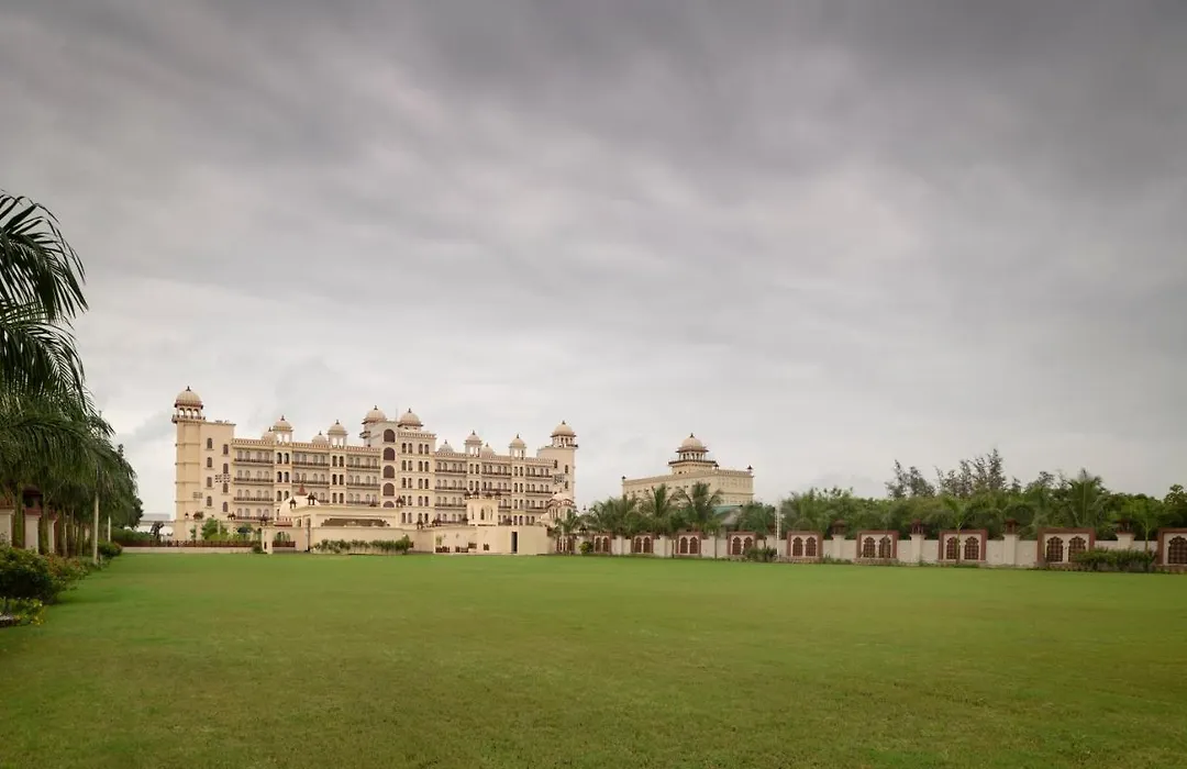Uday Palace Navsari, A Member Of Radisson Individuals-1