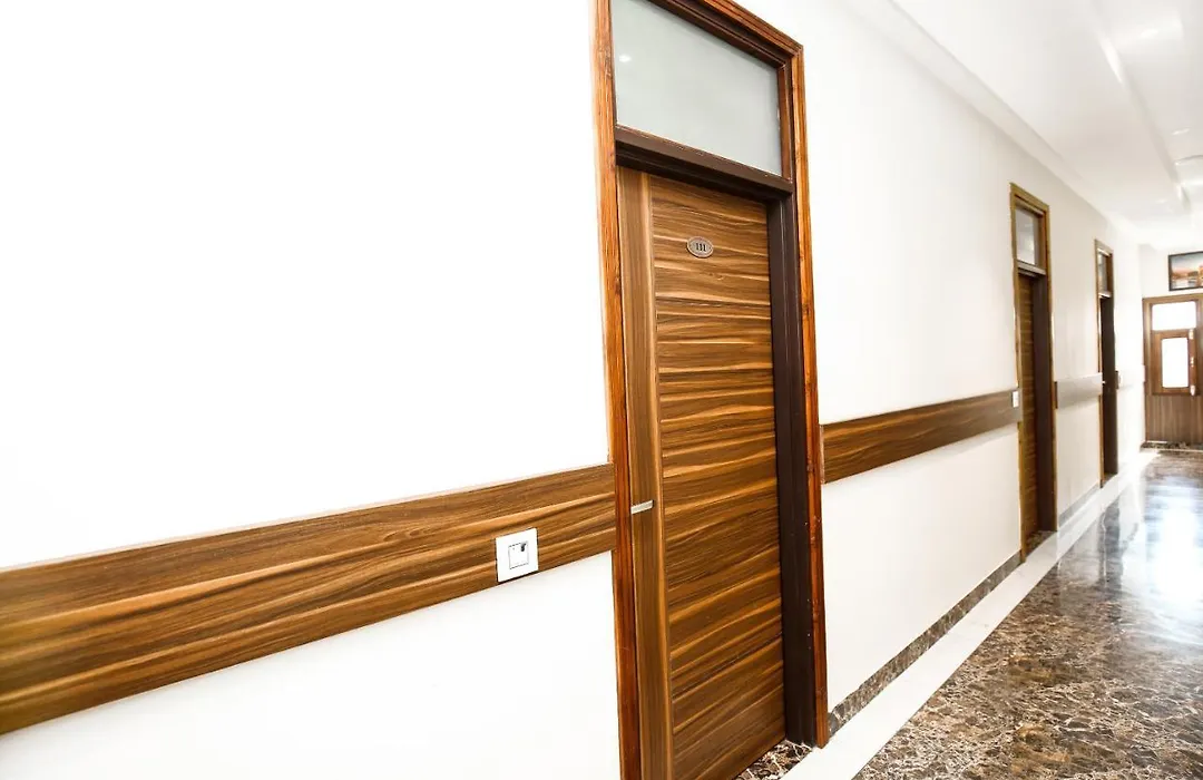 Hotel Woodcrest Zirakpur - Best Family Hotel By - A Unit Of Sidham Group-1