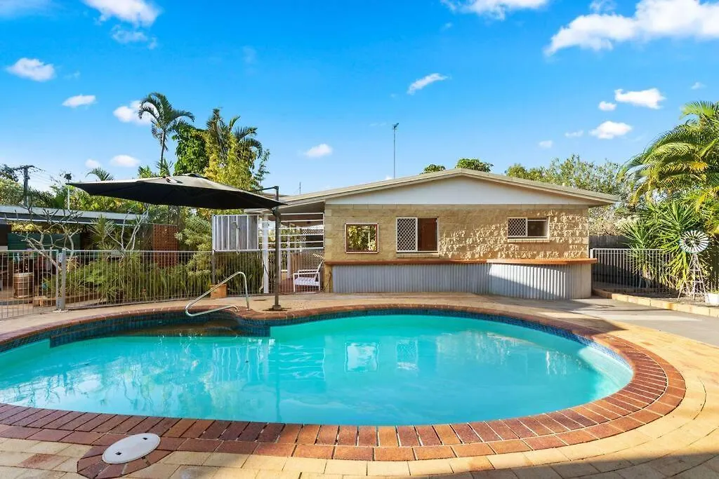 Relaxed Urangan Living At The Poolside Bungalow-1
