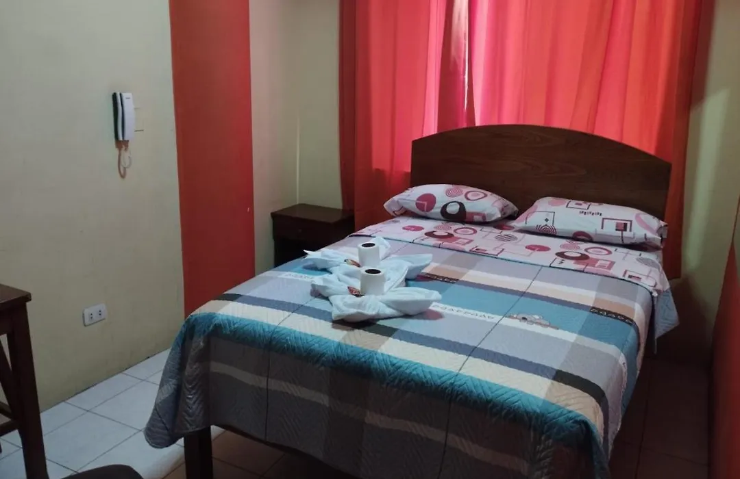 Hostal Corona-1