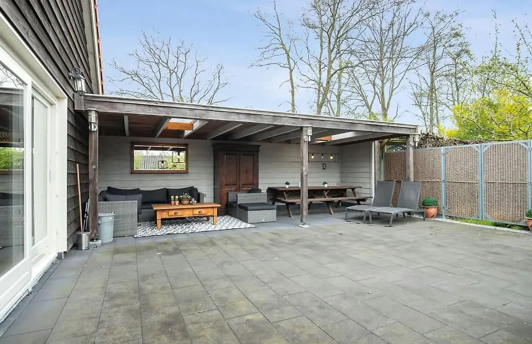 Guesthouse Max-1