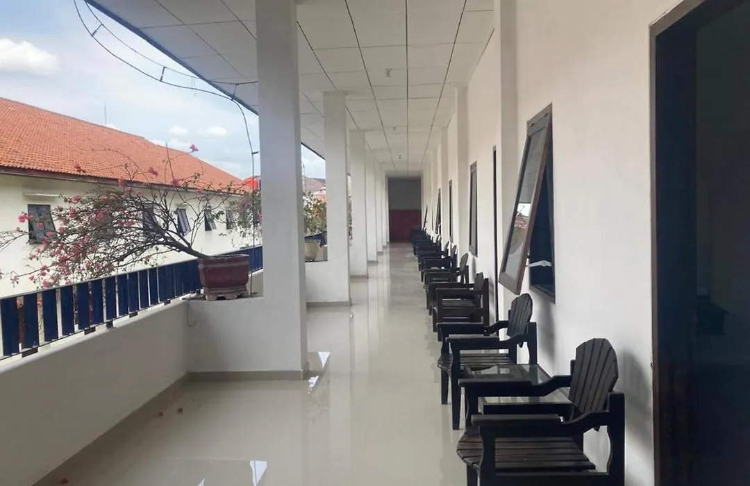 Hotel Surya Citra Jogja A Mitra RedDoorz-1