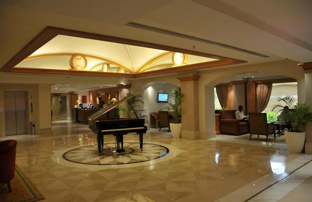 Ramada Plaza By Wyndham Palm Grove-1