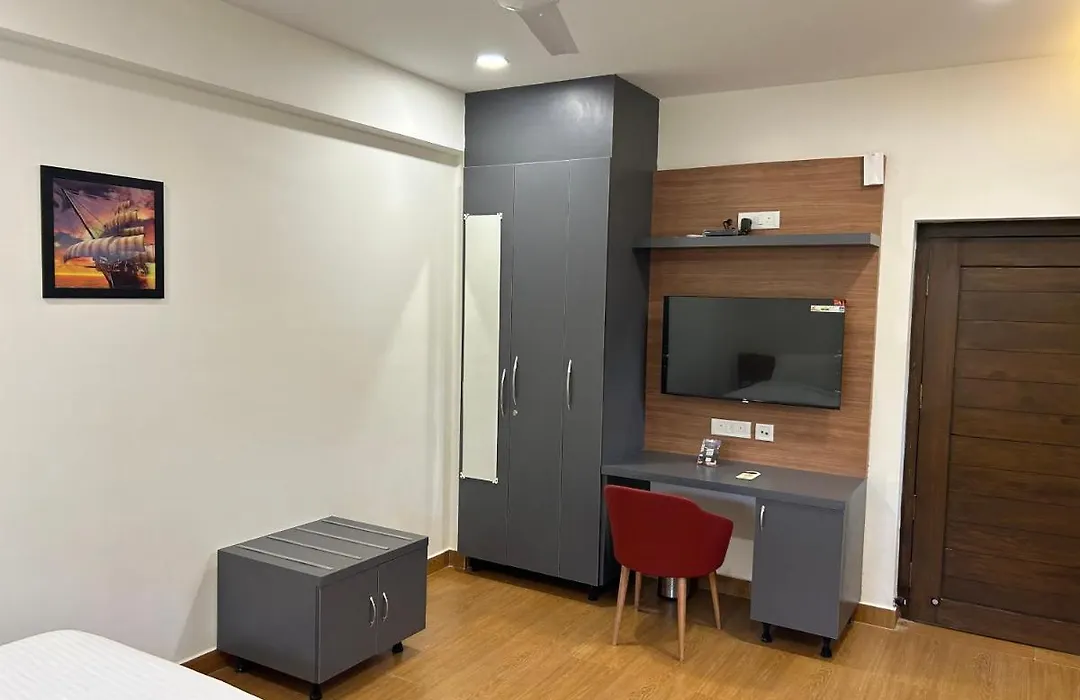 Palladium Luxury Suites Financial District Unit II-1