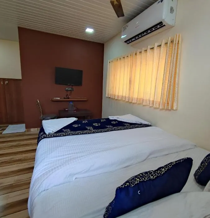 Hotel Starlit-1