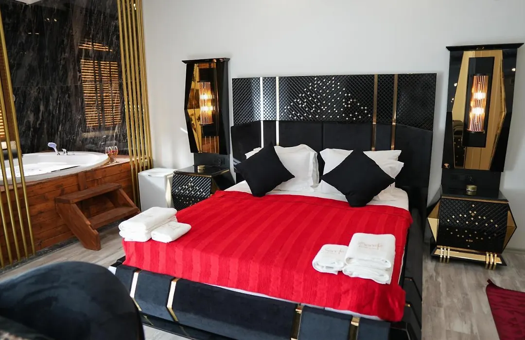 Şerefe Hotel Alaçatı-1
