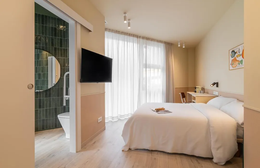 La Florida Suites By Olala Homes-1