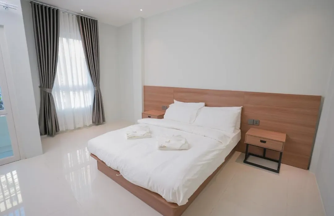 Athenee Hotel Vientiane-1