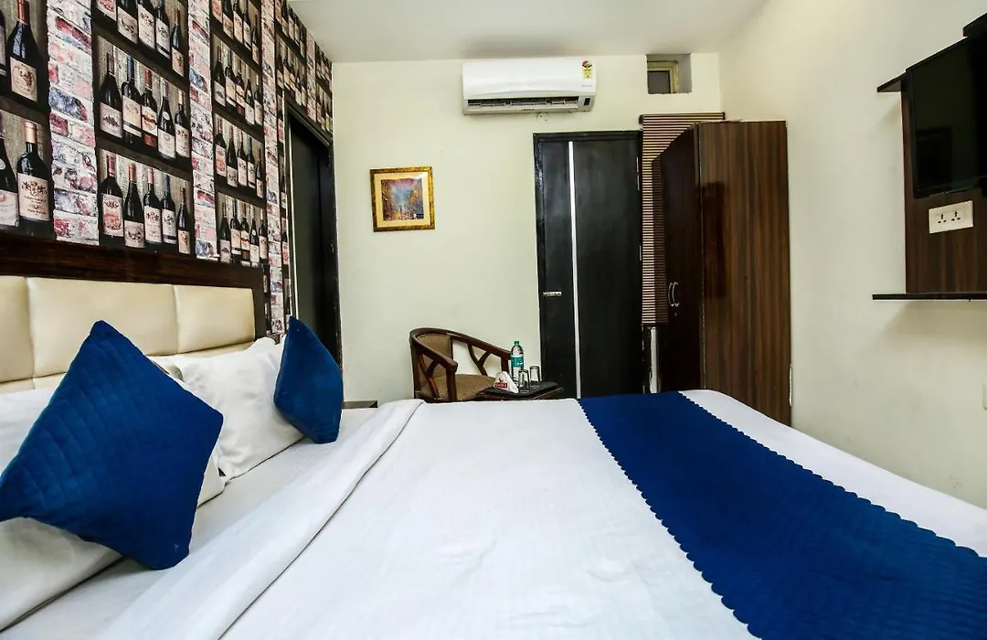 Hotel Wisteria Zirakpur - Main Highway Hotel-1