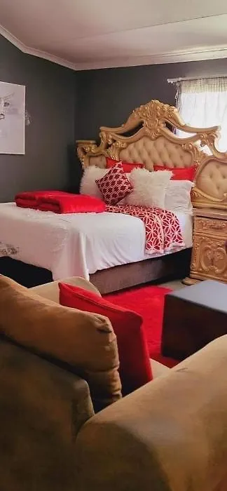 Happy Stay Guest House Klerksdorp-1