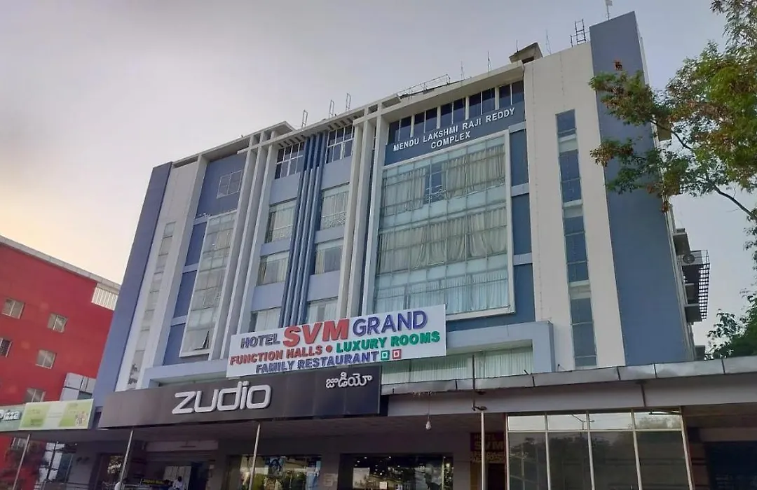Hotel Svm Grand Ramanthapur-1