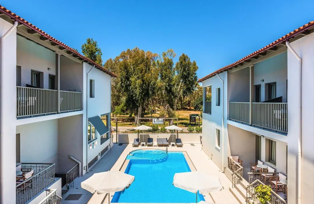 Kiwi Apartments-1