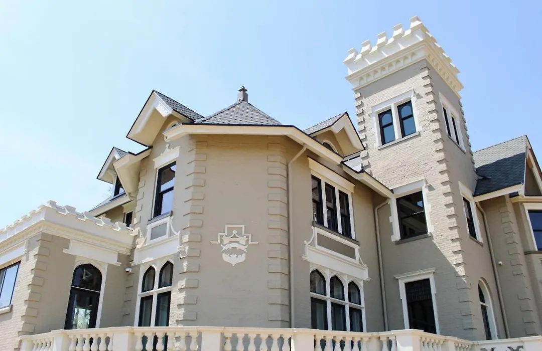 Wilbur Mansion-1