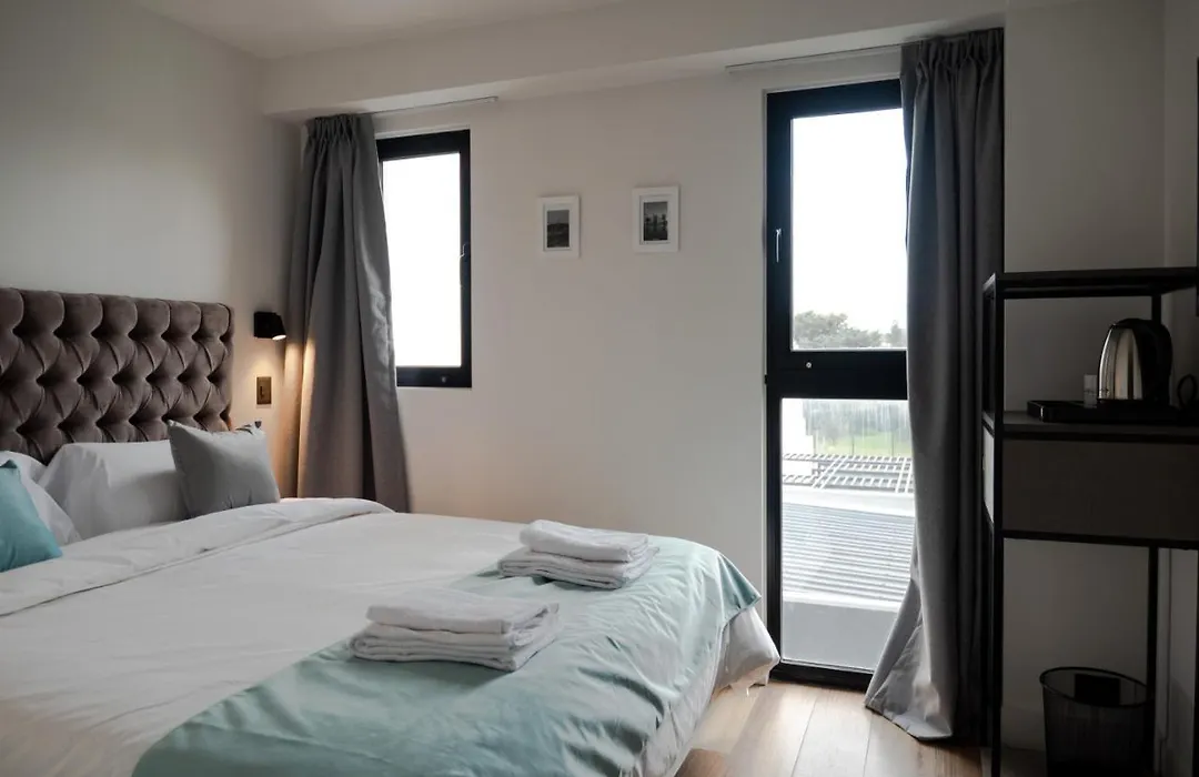Arena Suites-1