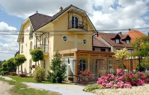 Villa Panoráma-1