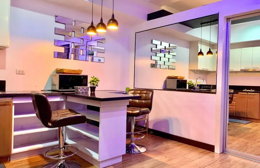 Luxury 1Br Unit With Pool At Venice Luxury Residences, Tower Domenico, Mckinley Hill, Taguig City-1
