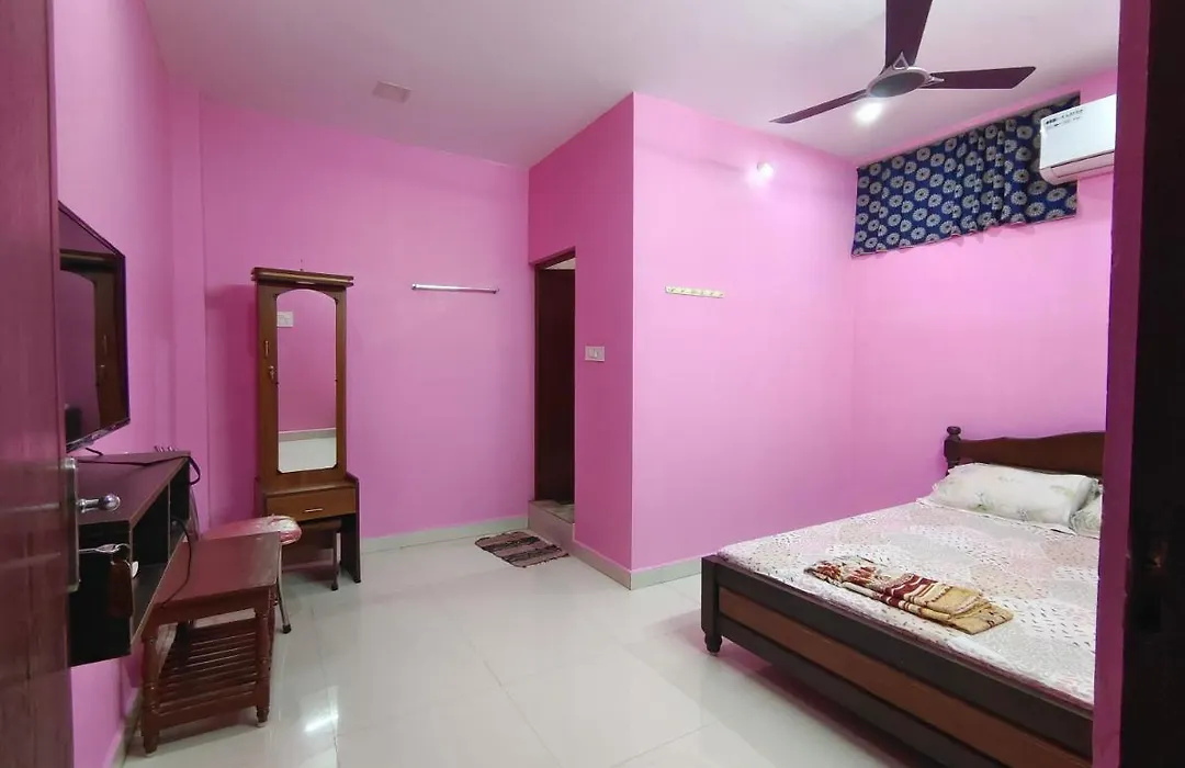 Le Paradise Inn-1