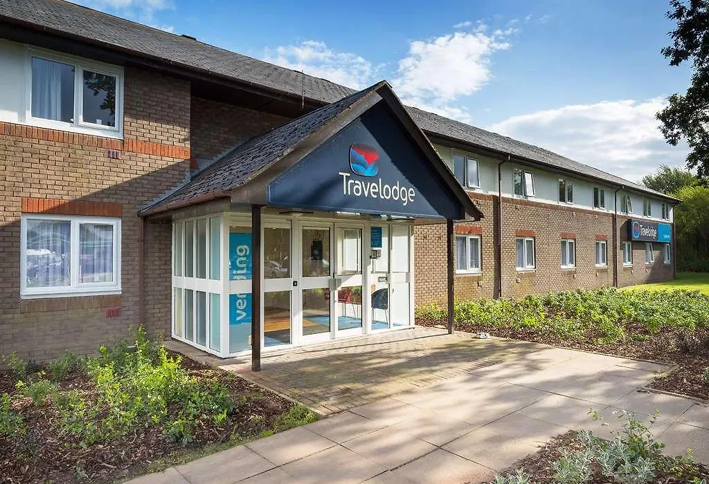 Travelodge Carlisle M6-1