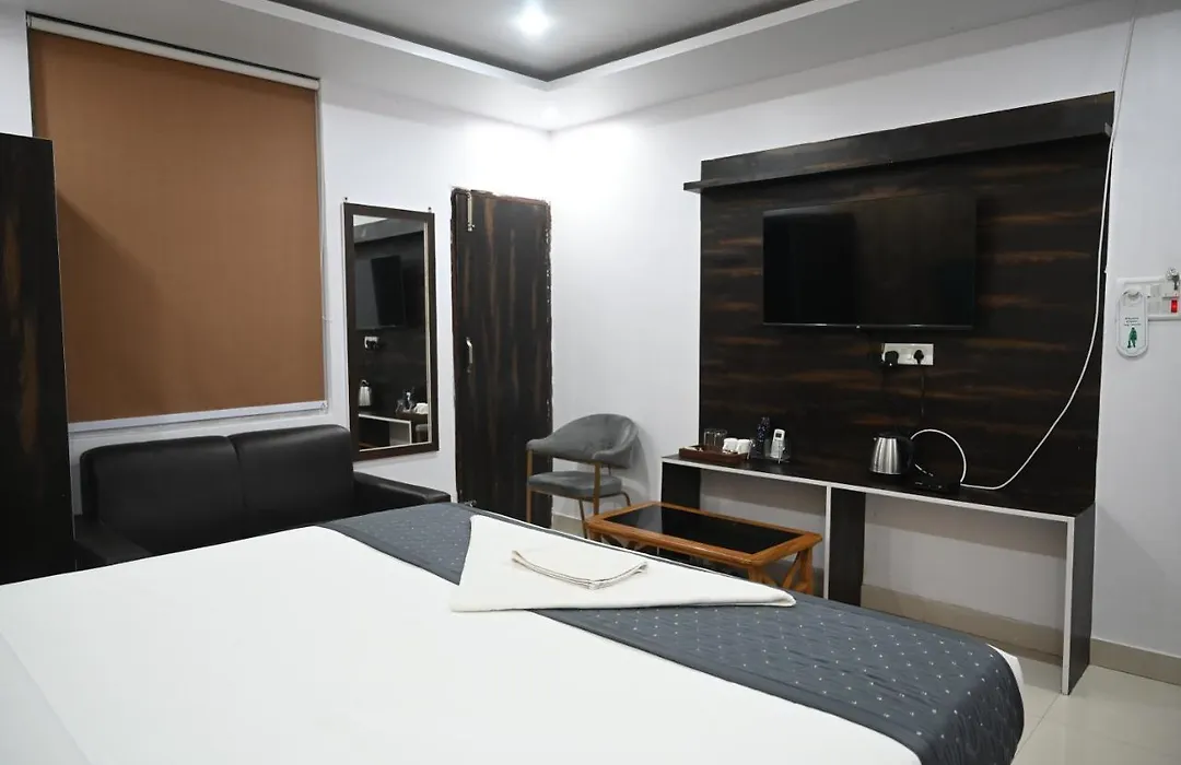Hotel Diamant Inn-1