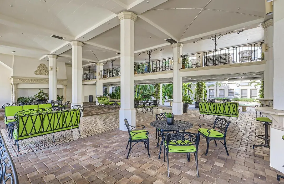 Palm Beach Hotel-1