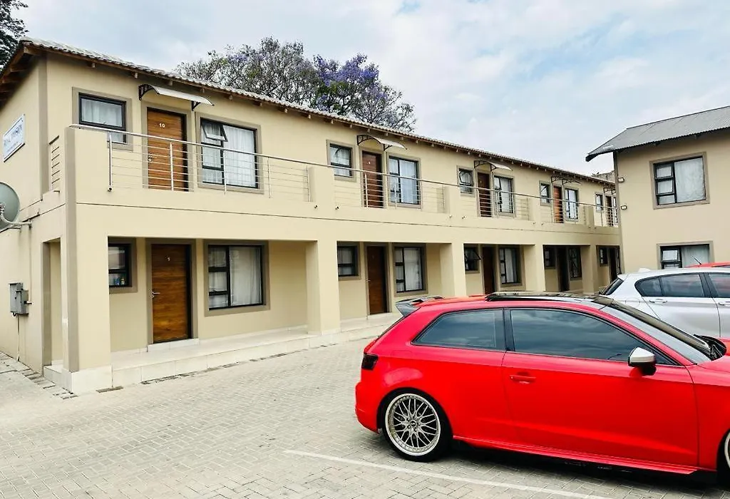 Royal Mansion Lodge-1