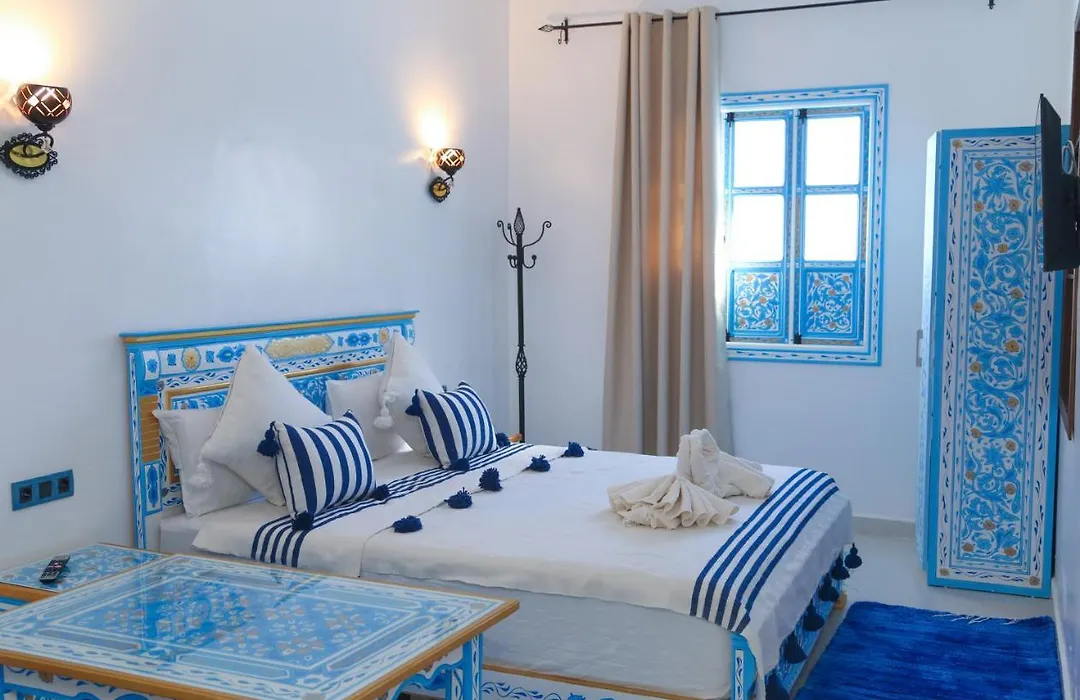 Casa Blue Pearl-1