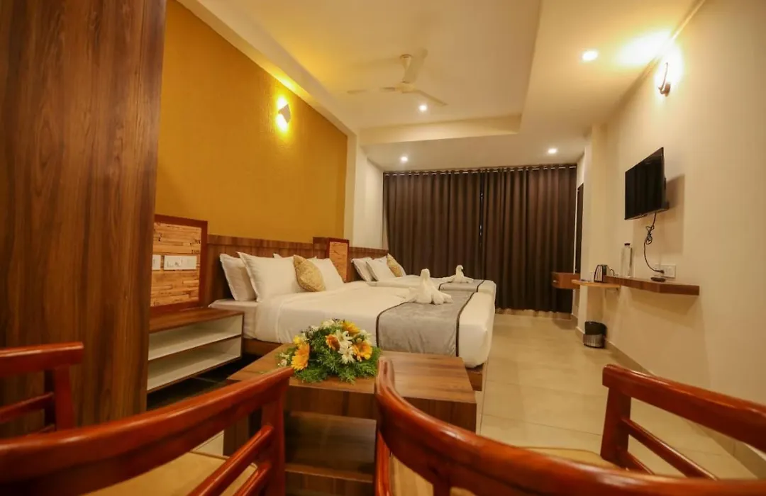 Ariat Avenue-1