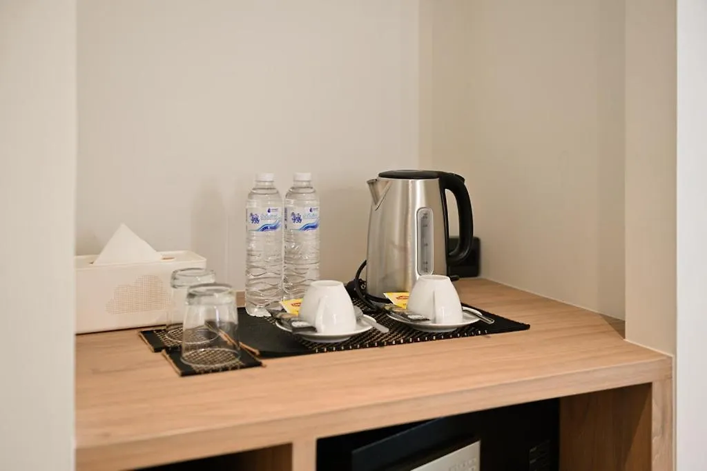 Zen Master Hotel-1