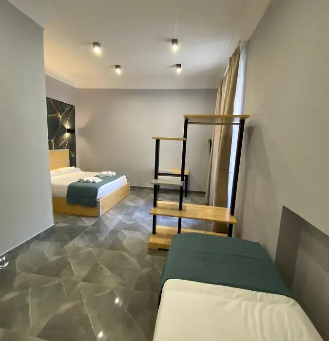 Be Italian Flat Sanfelice-1